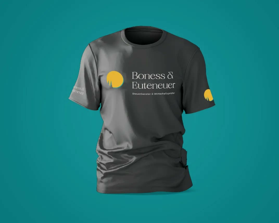 Boneß & Euteneuer, T-Shirt mit Logo