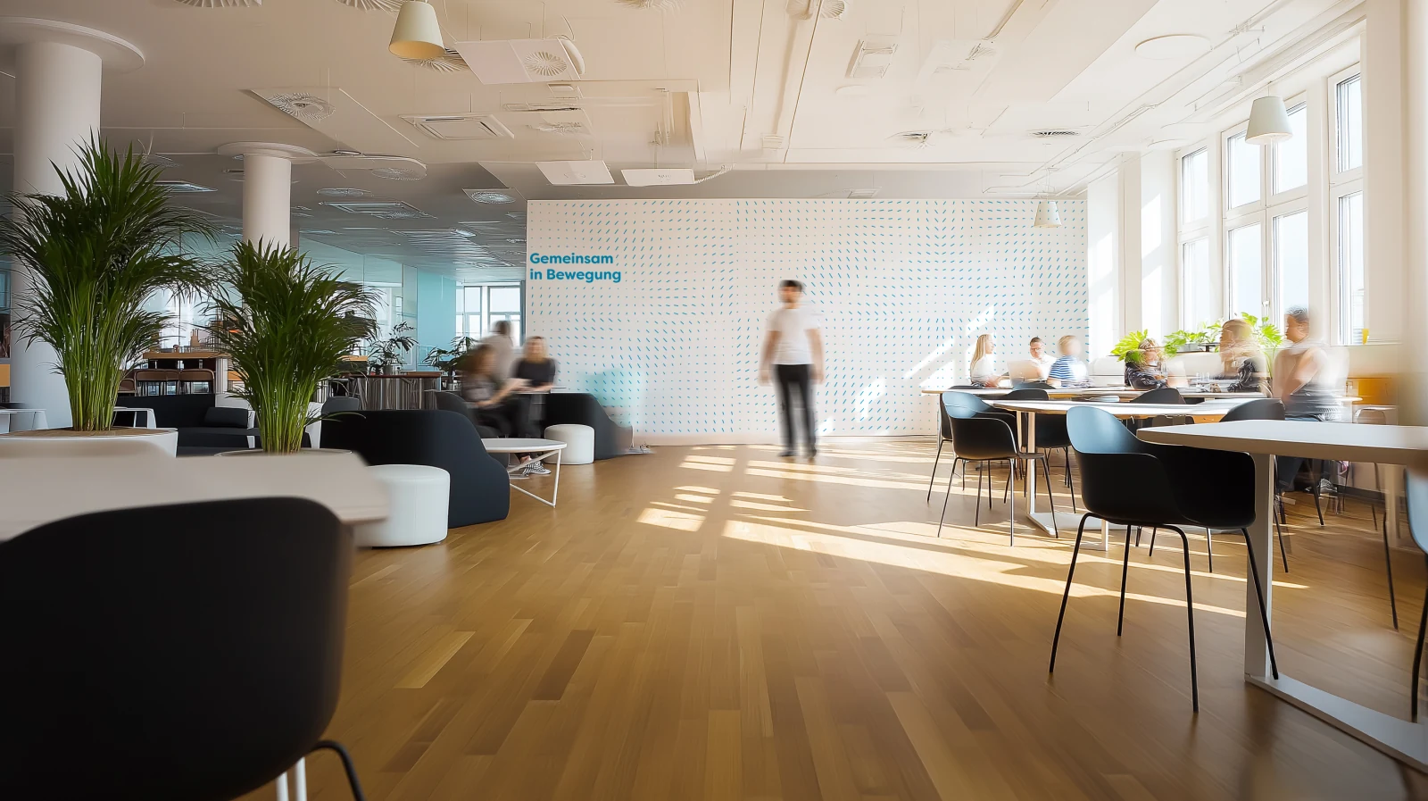 Die Haftpflichtkasse, Wallgraphic, Gemeinsam in Bewegung