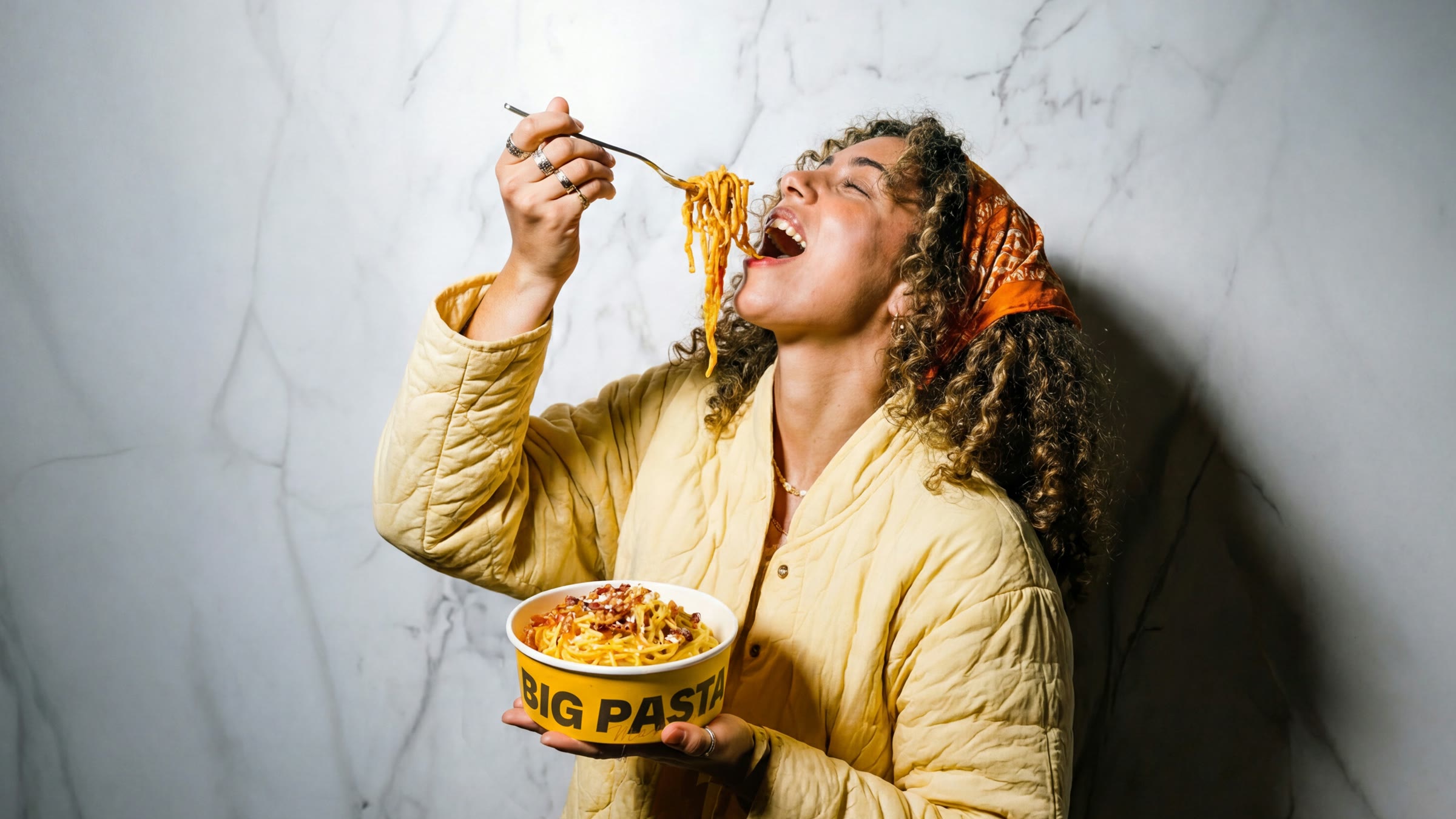 Little Big Pasta, Kampagnenmotiv: Spaghetti aus der Big-Pasta-Bowl