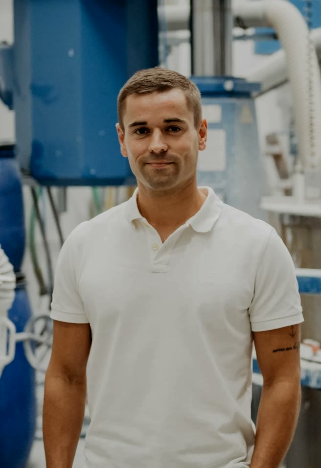 Florian Leonhart, Maleco