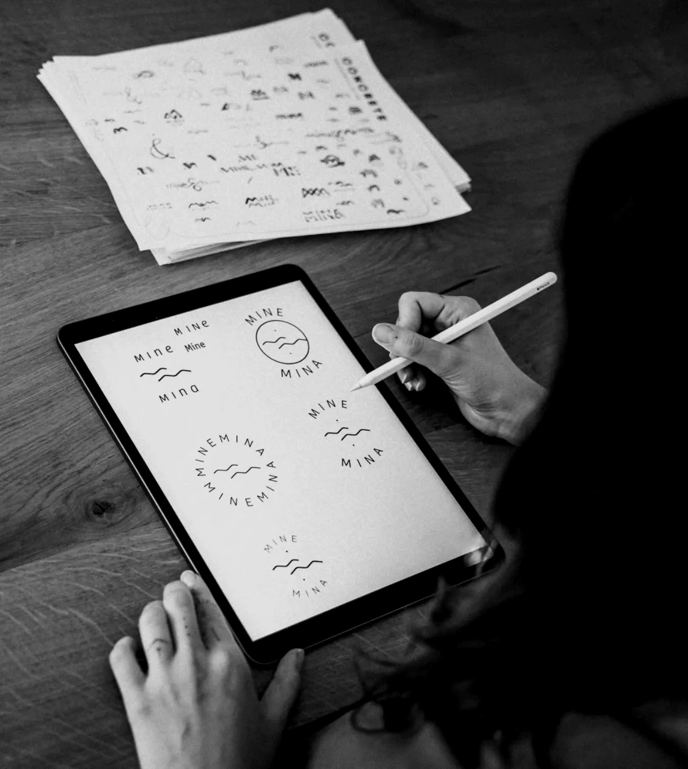 mine mina, Logoentwicklung auf dem Tablet