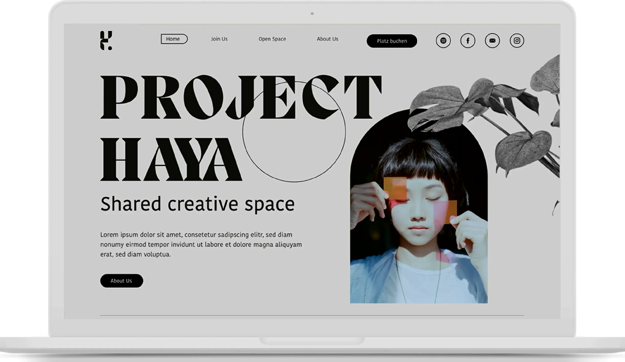 Project Haya, Website auf dem Laptop