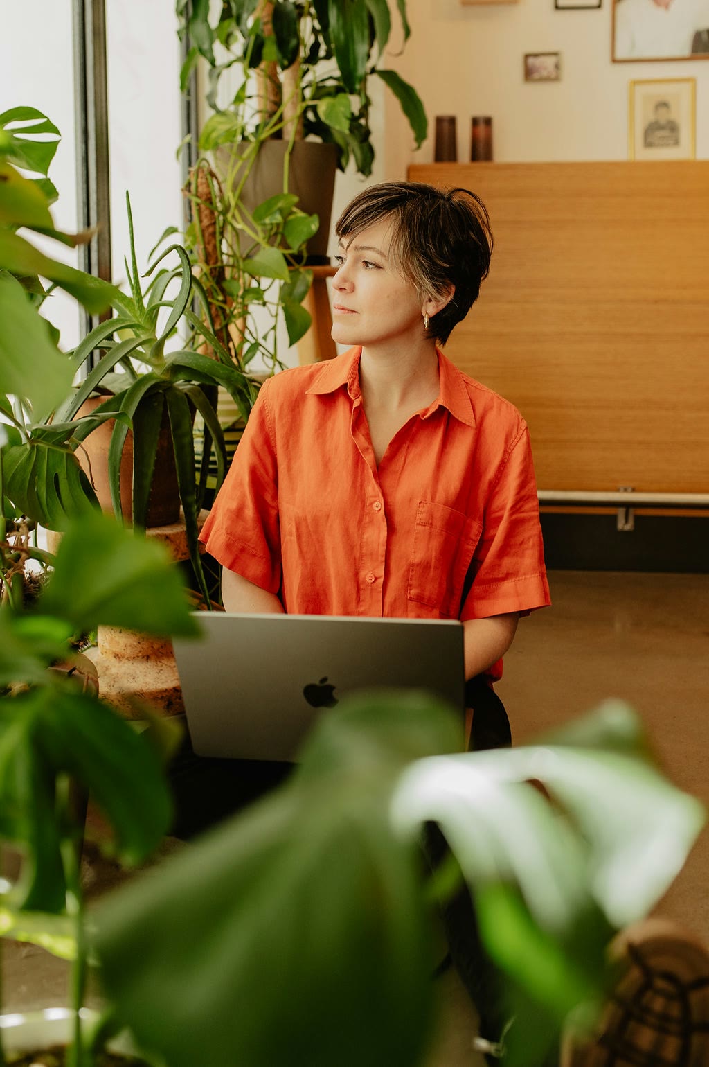 SOLIT Marketing, Arbeit am Laptop