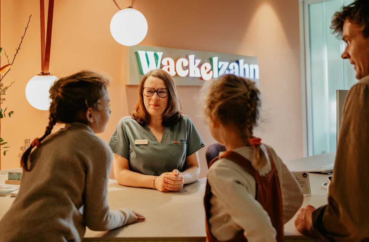 Wackelzahn · Kinderzahnarzt