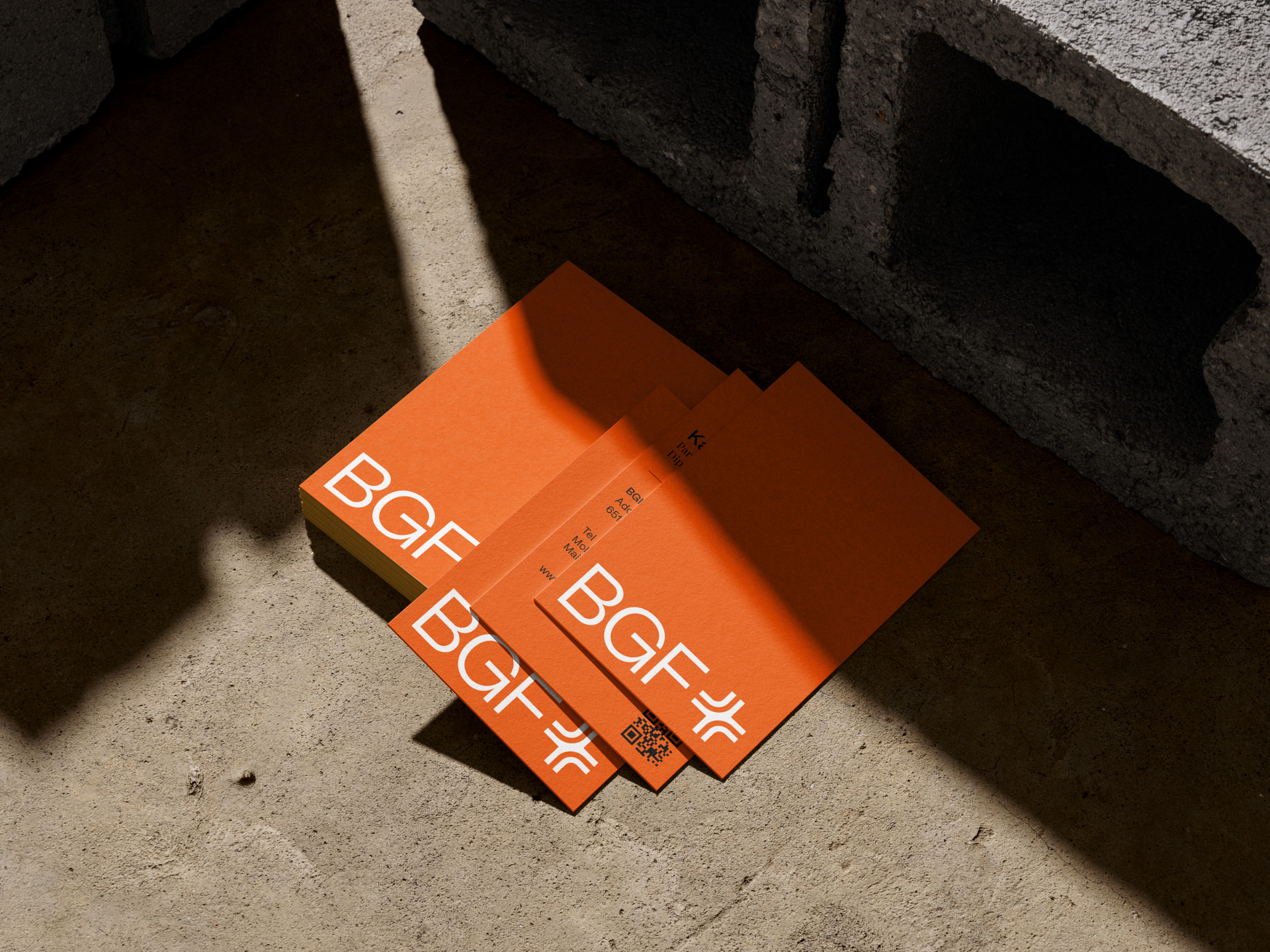 Business_Cards_On_Concrete_Mockup_3